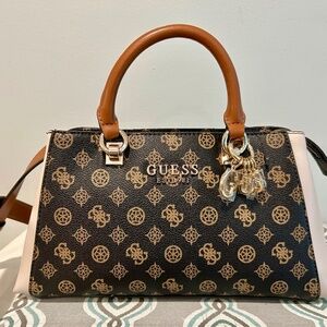 *NWT GUESS Satchel & Wallet Set*